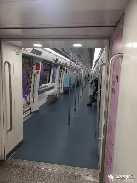 深圳复工第一天地铁站图,复工第一天的地铁