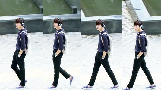 初中男生自认为很酷的3个行为,盘点男生自以为很帅的动作