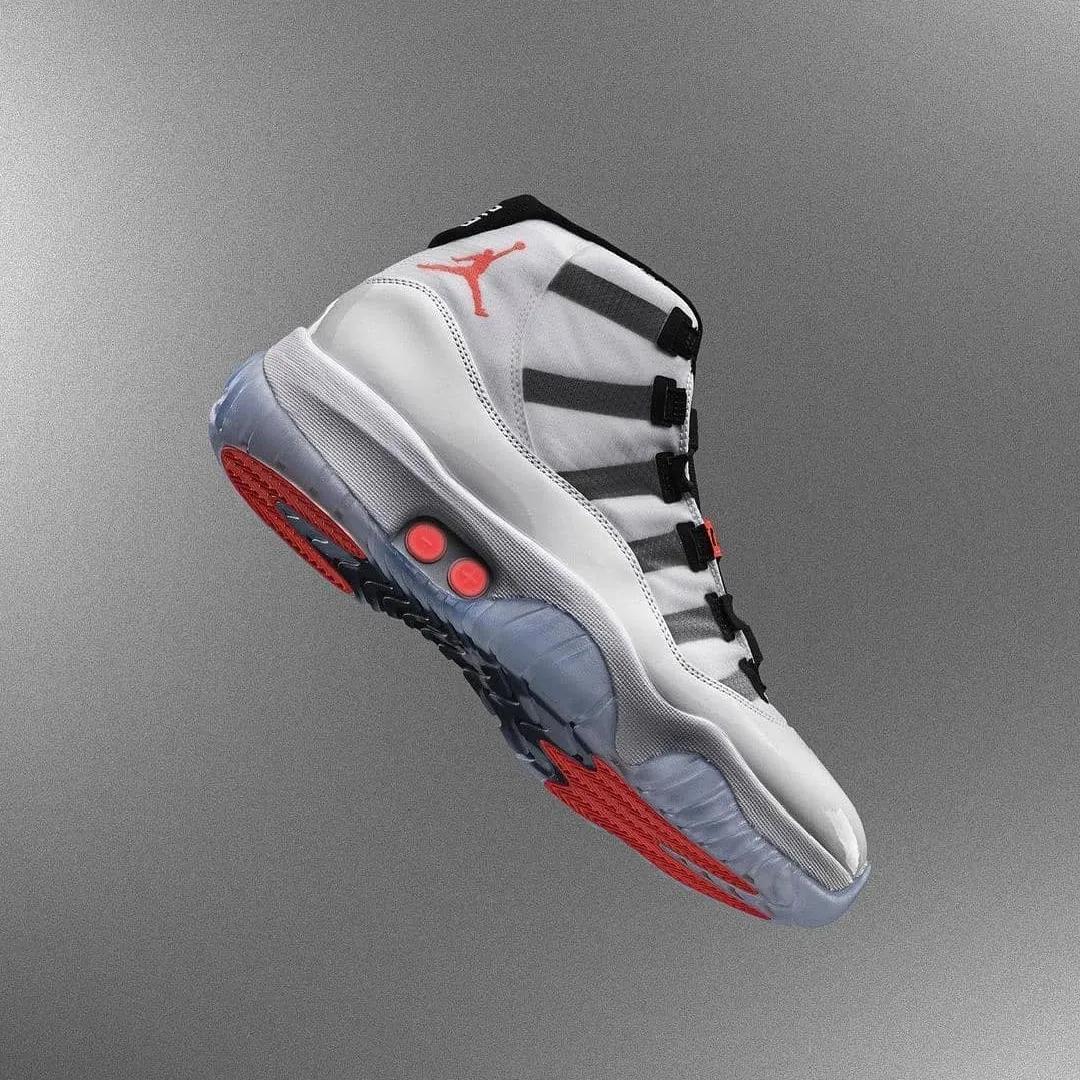 aj11现价多少元,aj11自动系鞋带出售