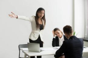 在券商做什么工作最赚钱,在券商工作允许兼职吗