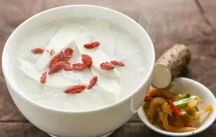 嘴里面有一种奇怪的味道,嘴里有这六种味道莫忽视