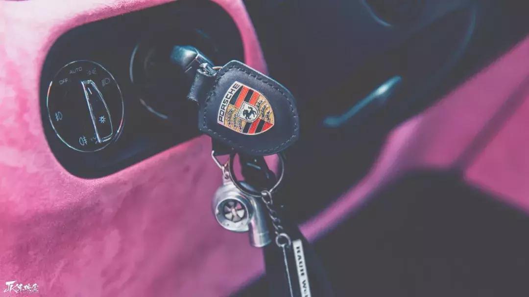 LOOP1上的儒行保时捷|型车实录