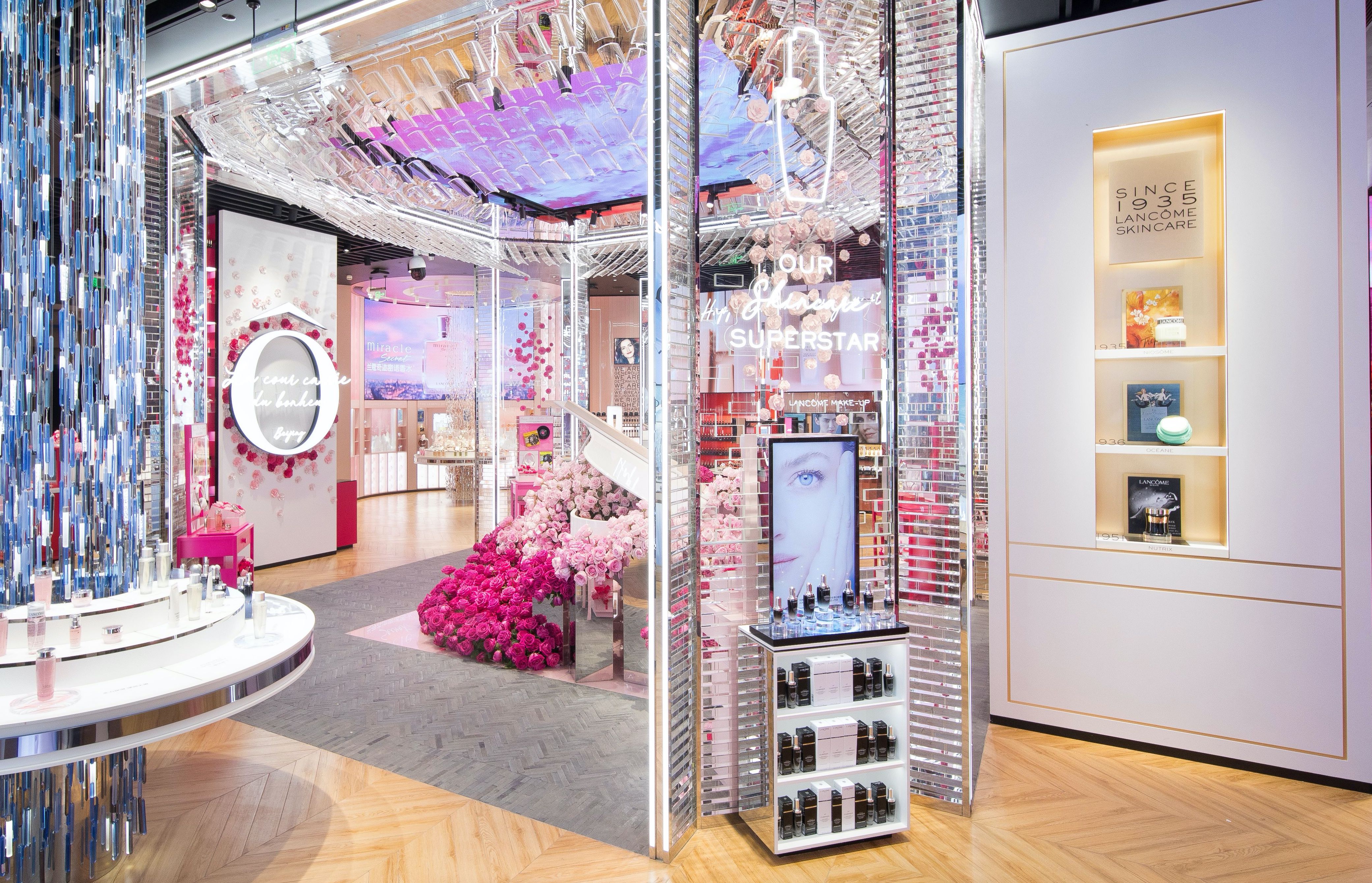 兰蔻旗舰店和海外代购,兰蔻官方旗舰店的化妆品怎么样