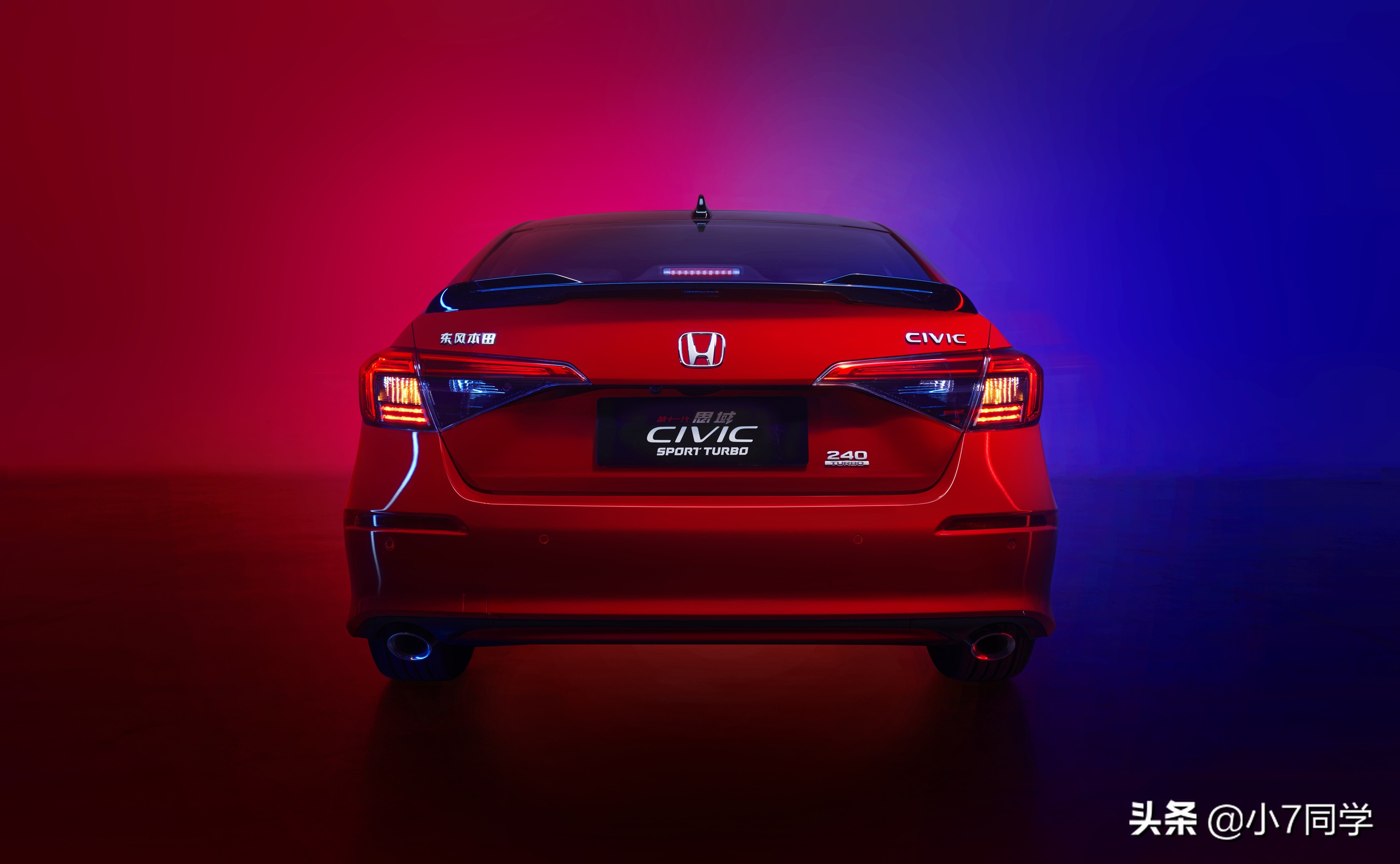 2019款本田思域终于现身颜值更高,本田全新第十一代思域价格