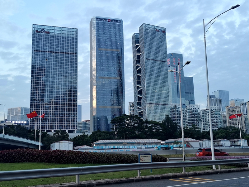 深圳南山区经济排名,走进深圳看深圳的建设
