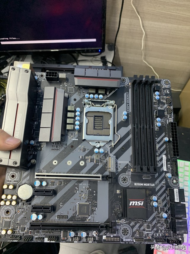 重装系统把主板弄坏了,装电脑系统会导致电脑主板损坏吗