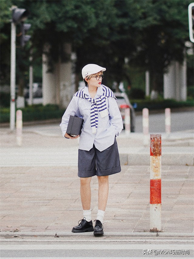 别再露脚踝玩时尚了,别再露脚踝了今年流行袜子外穿