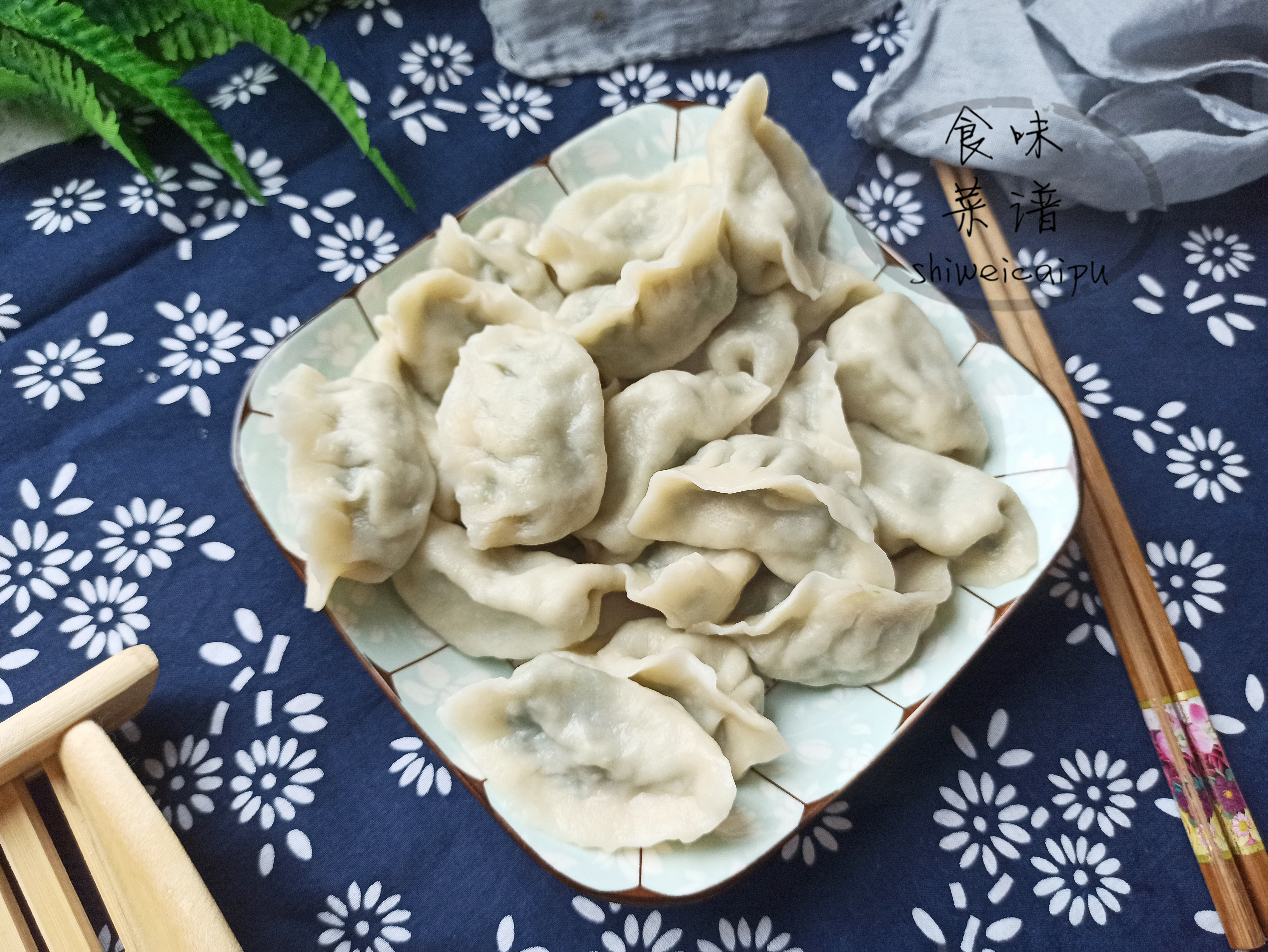 韭菜做饺子馅怎么样就不出汤了,韭菜馅饺子如何让韭菜不出水