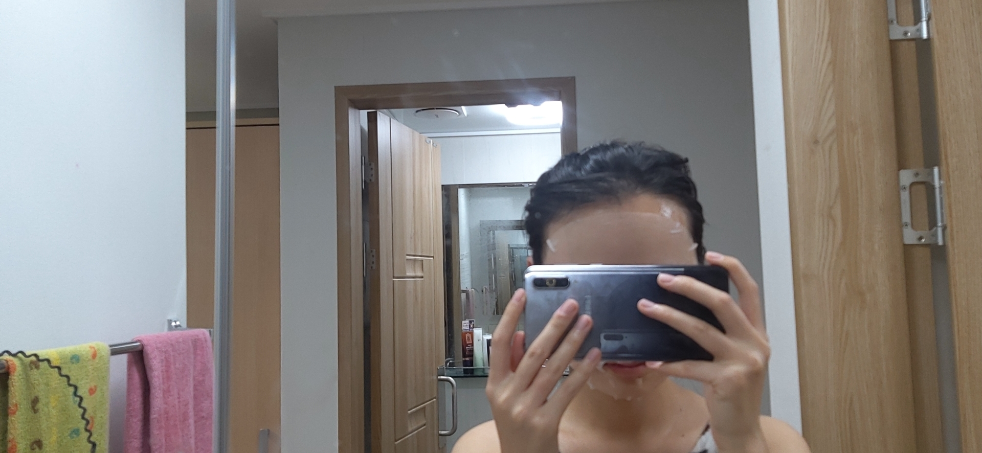 捷俊面膜粉色和橙色哪个好用,捷俊黑色水光面膜测评