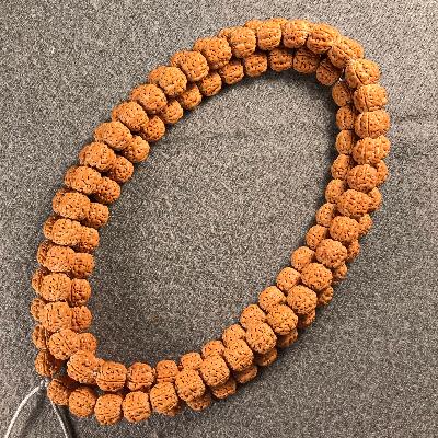 文玩小金刚菩提怎么选购,骨灰级金刚如何挑选