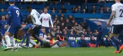 佩佩拉莫斯双中卫,南佩佩vs北德容