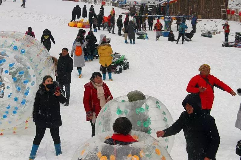 不玩雪玩什么,冬天旅游看雪雪乡