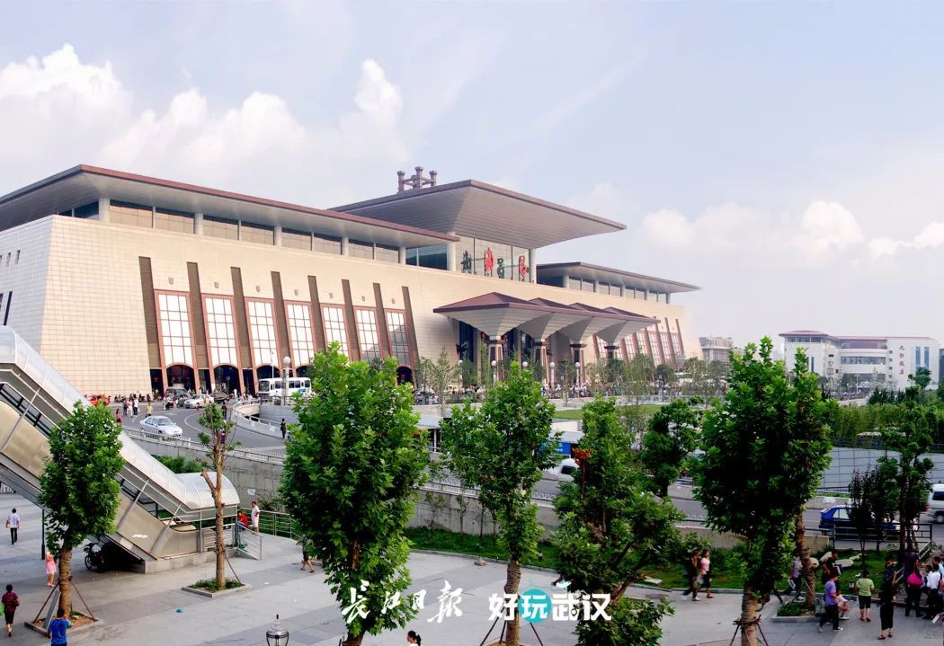 武汉70周年的变化发展,湖北武汉70年荆楚巨变