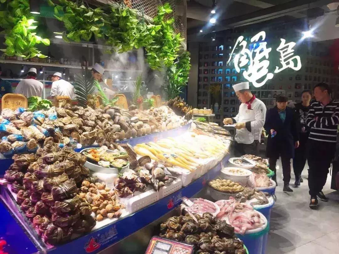 天津人借钱买奢侈品,天津人借钱吃海鲜是什么意思