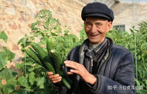 “这么光荣的一天，决不在辽远的将来，而在很近的将来。”