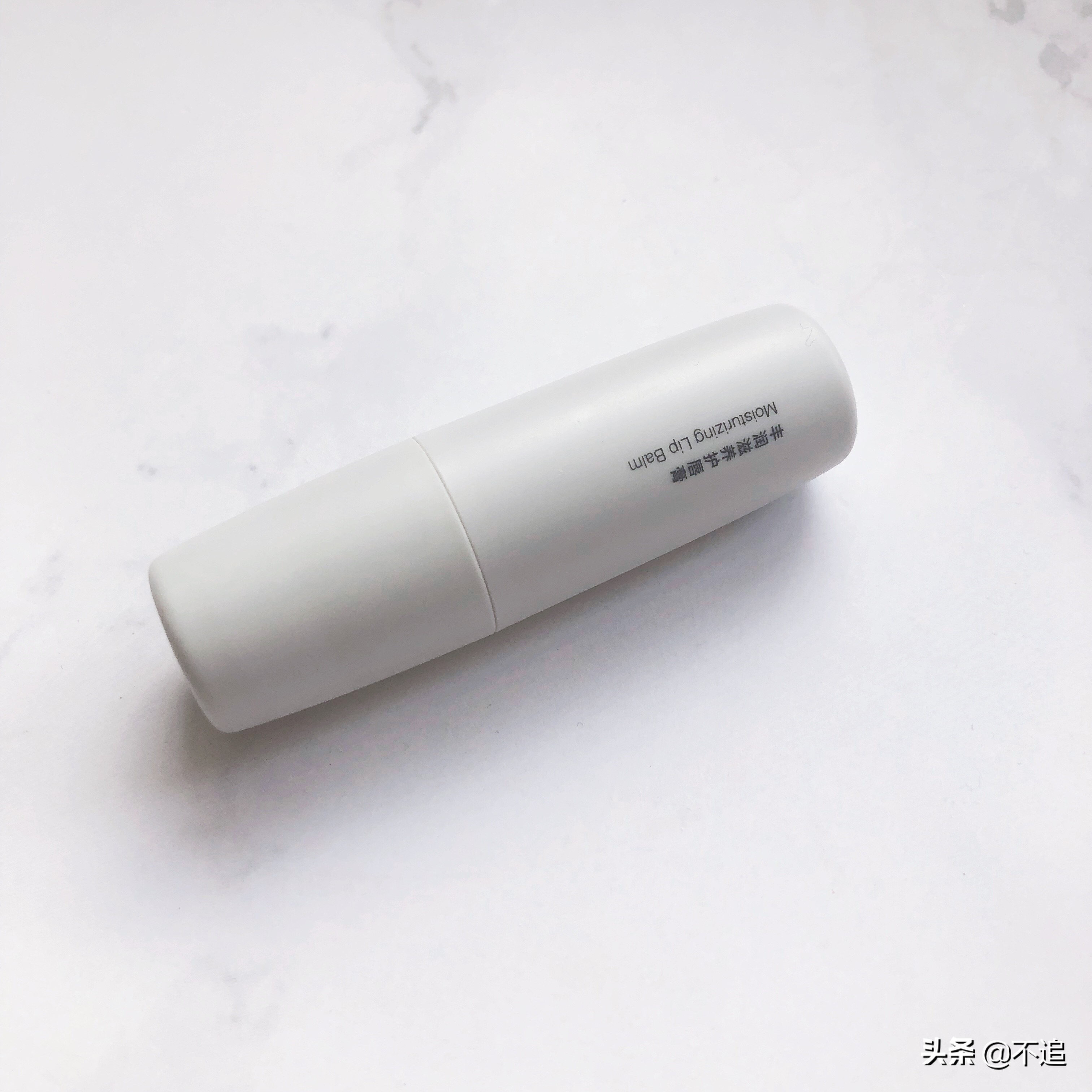 适合唇炎的唇膏真实测评,个人觉得网红唇膏反而很好用