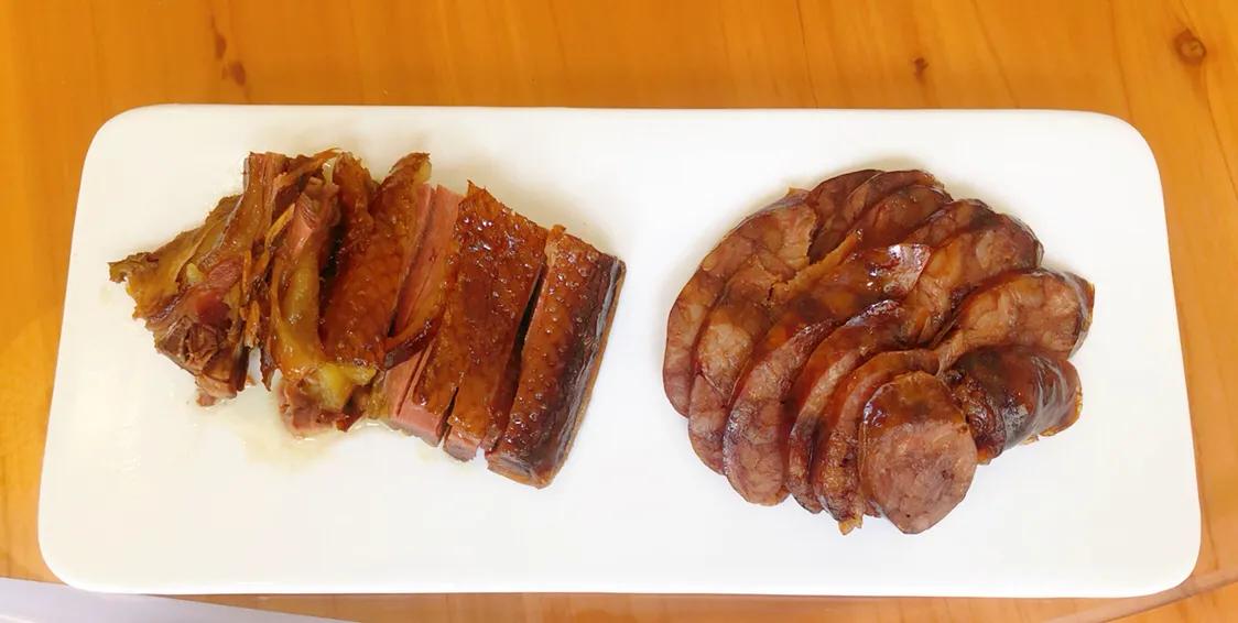 听戏享受这悠闲时光,听戏喝酒自在逍遥