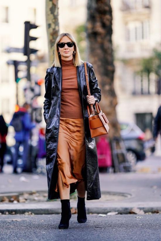 马丁靴过时了,今年冬款流行什么马丁靴