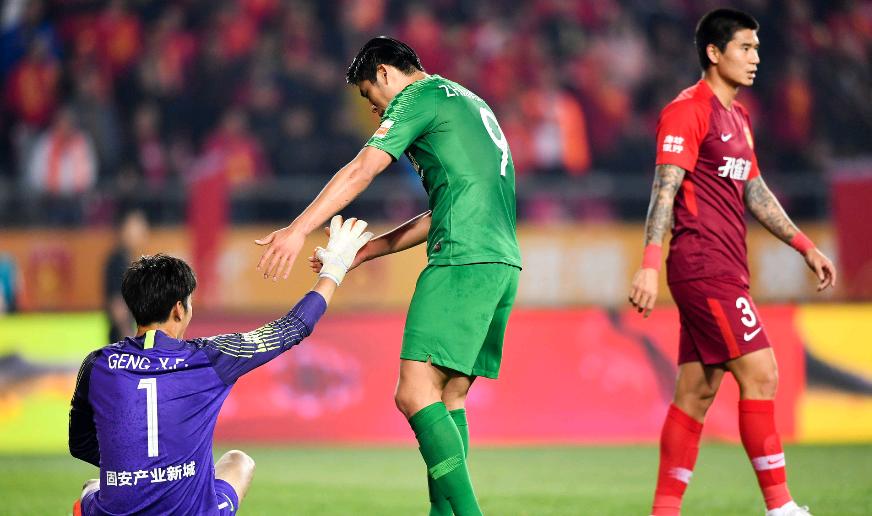 华夏幸福主帅谢峰,谢峰加盟国安送祝福