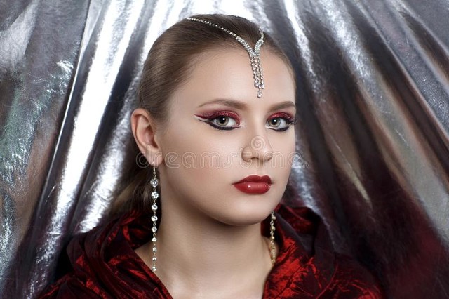 男摩羯女天秤是冤家么,为什么天秤女很吸引摩羯男