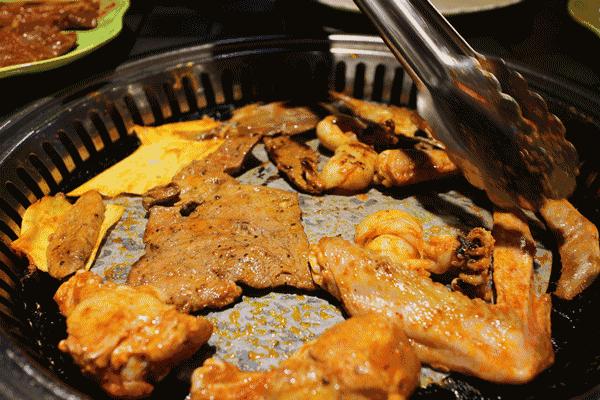 雄业金都火锅在几楼,雄业金都美食推荐烤肉自助