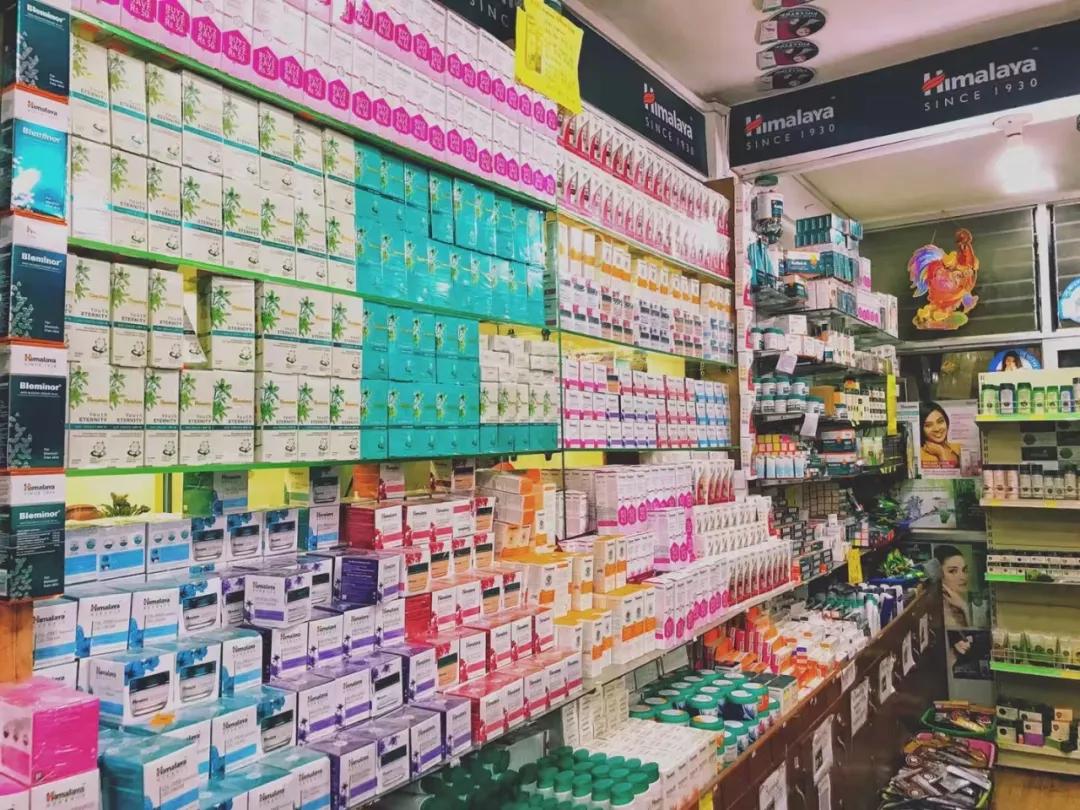 这个微笑国度,见人就夸漂亮,300元就能在天空滑翔