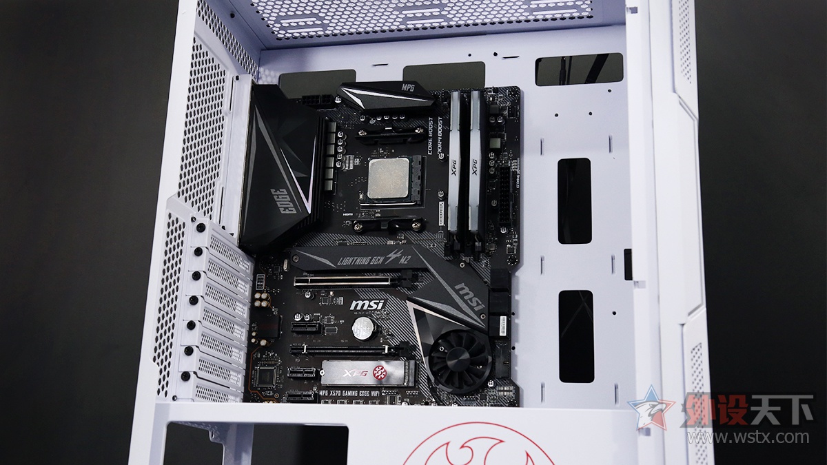 威刚入侵者烈日版,威刚xpg选哪个