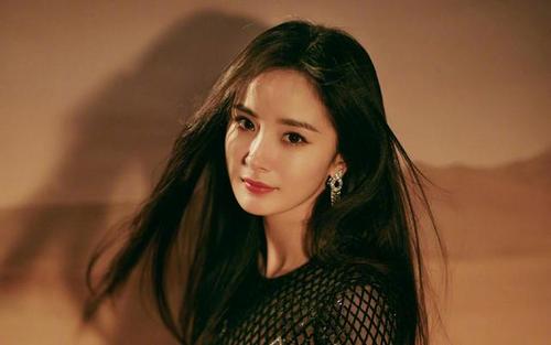 杨幂懒人直发梳,杨幂金稻直卷发梳用法