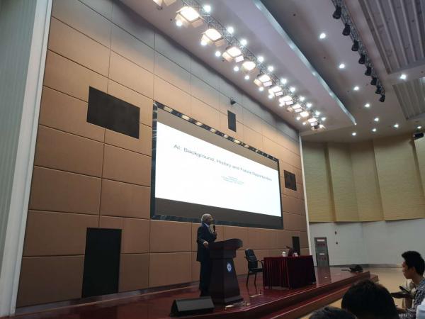 包括首位获图灵奖的华人科学家,集六大奖项于一身的中国院士