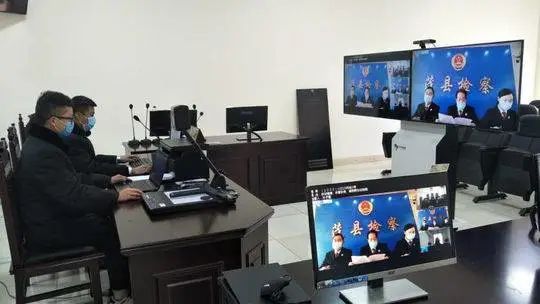 刚参加完欧盟峰会，斯洛伐克总理因呼吸系统感染等入院|新闻早餐2020.2.25星期二