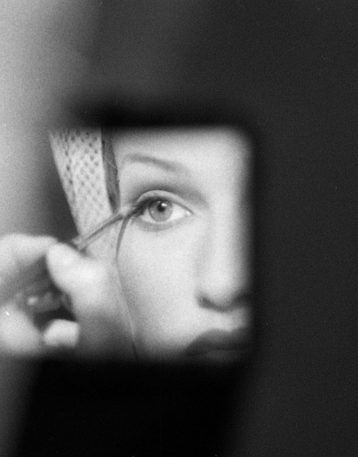 美若天仙却遭家暴毁容,荷兰顶级超模沦落为夜店女郎