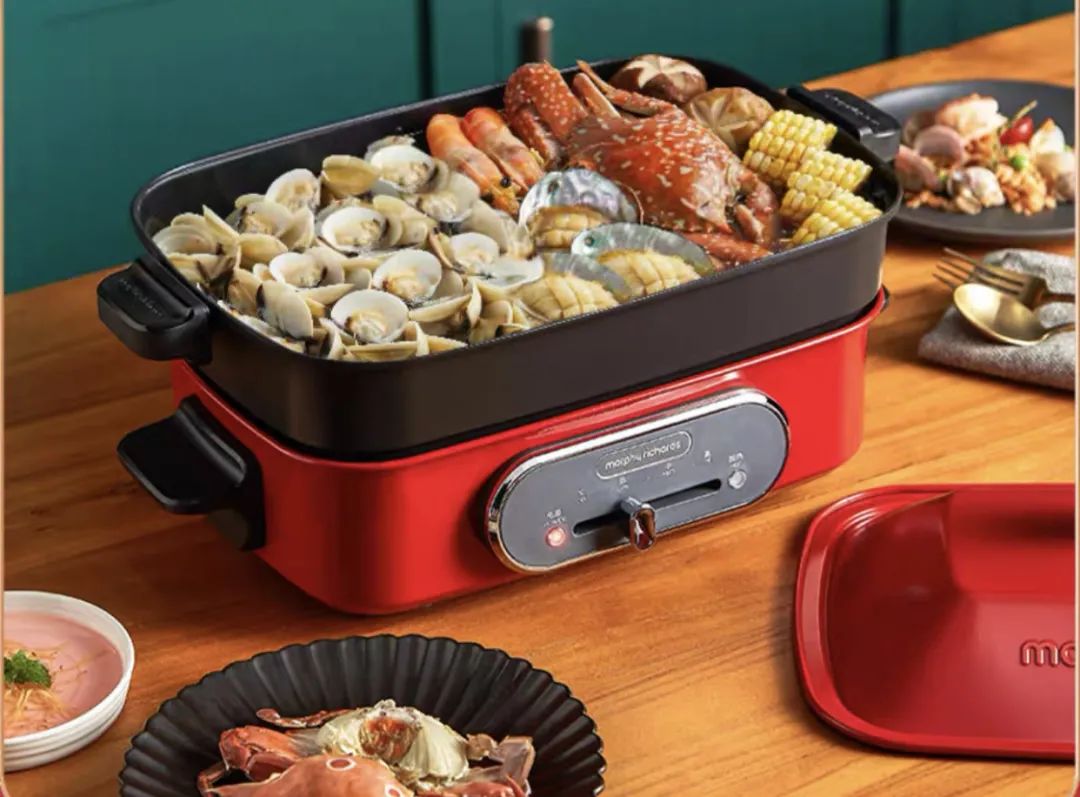 摩飞vs小熊,摩飞与小熊