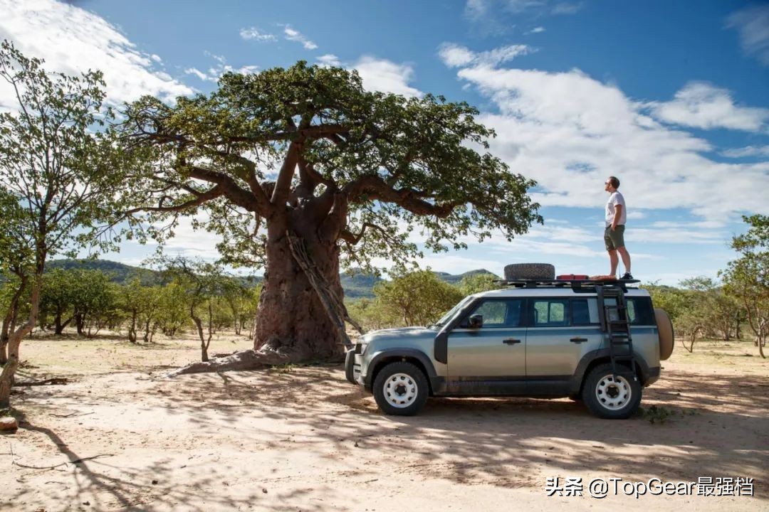 全新路虎卫士怎么样?去非洲越野试驾一下就知道啦