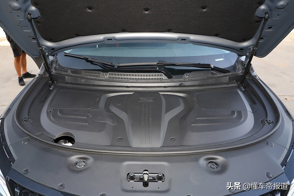 东风风光580红星版手动精英版试驾,580东风风光2021款落地价