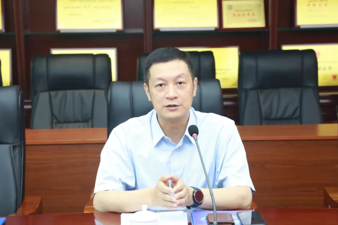 广联达考察,广联达公司领导人员