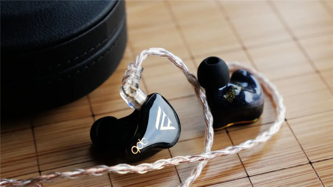 qdc变色龙v14测评,无缺新品