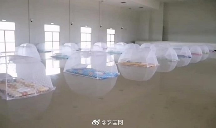 国外的月亮有多可怕,外国的月亮是不是比较大