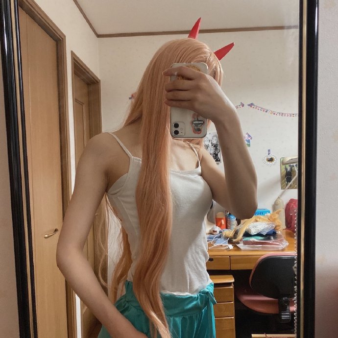 国外网友制作超真实电锯人cos,最真实的电锯人cos