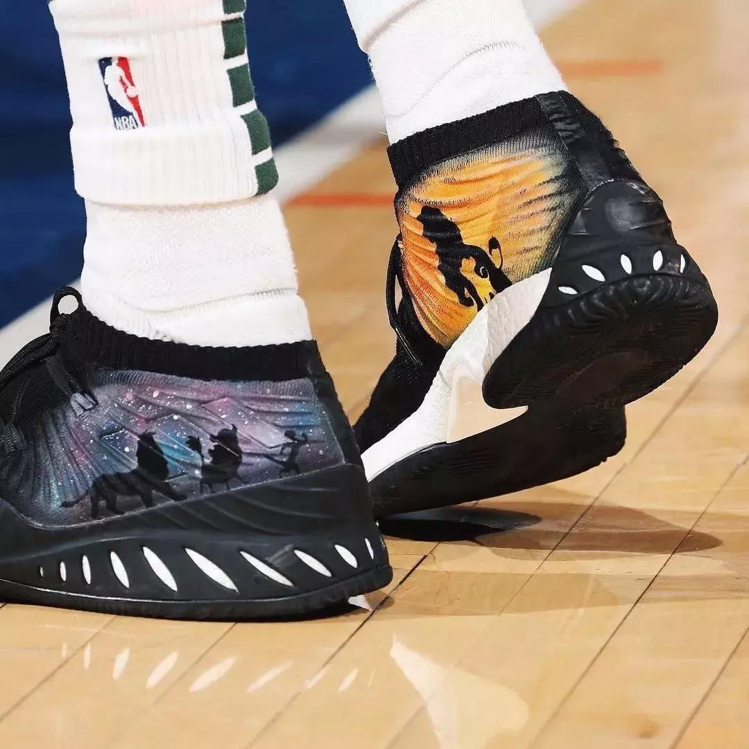 NBA球员今日上脚：塔克实战AJ1，麦迪中国行穿新鞋！