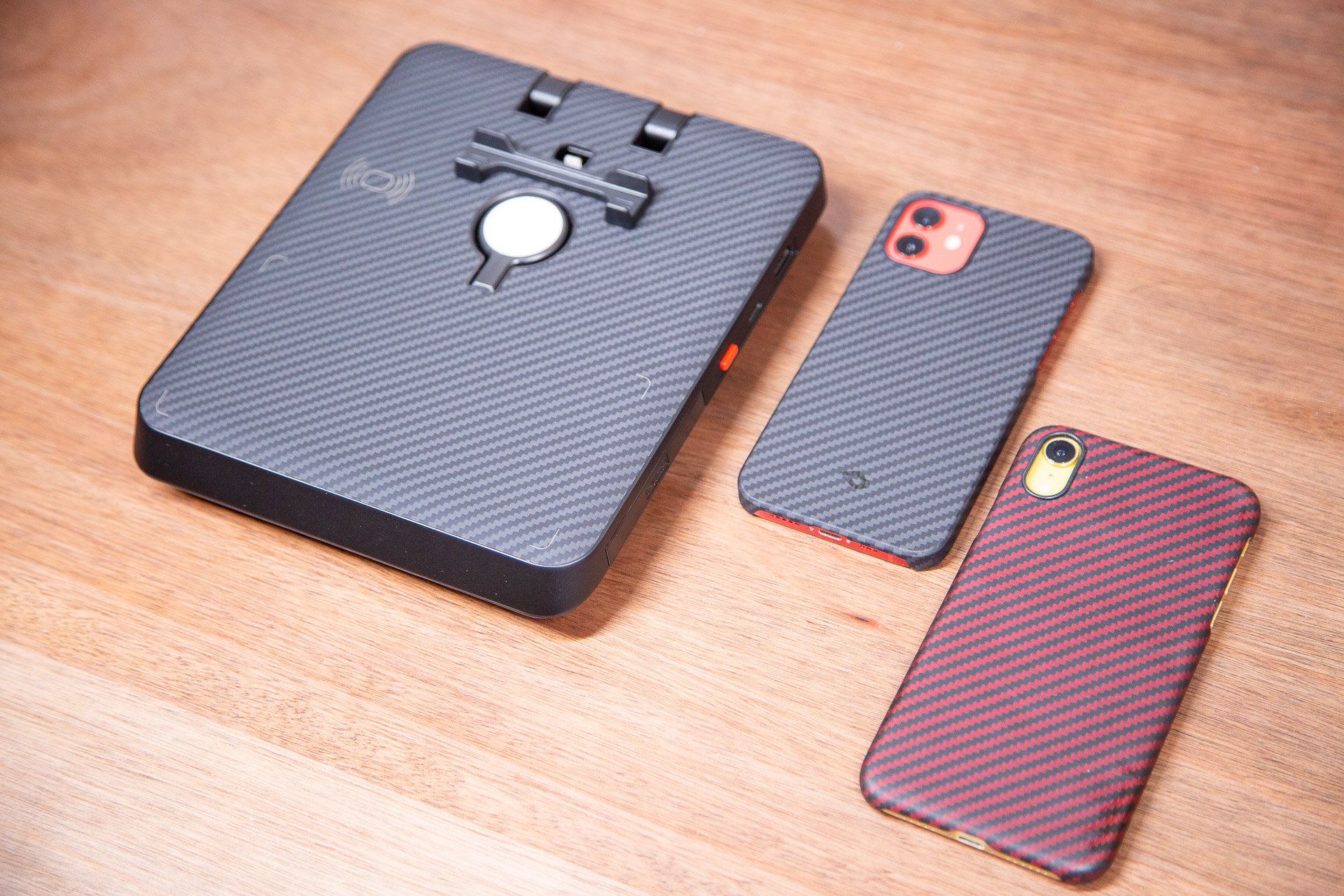 pitakaomnilite开箱,pitakaomnilite多合一无线充