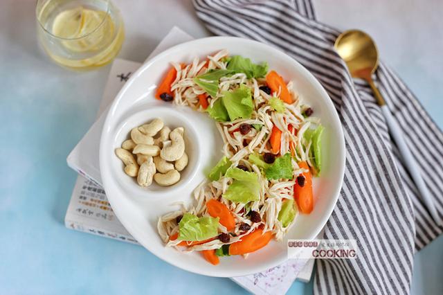 46岁闫妮瘦30斤减肥成功案例,闫妮减肥三十斤的秘诀