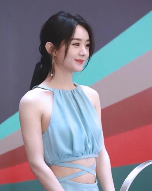 刘诗诗倪妮赵丽颖同框,刘诗诗赵丽颖机场穿搭