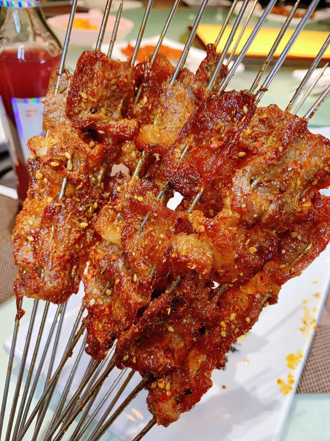 大片腰子头刀胸口,小龙虾38、乳山生蚝20一大锅,长春合隆这店行