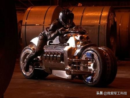 最快的摩托车战斧图片,比道奇战斧还快的摩托车