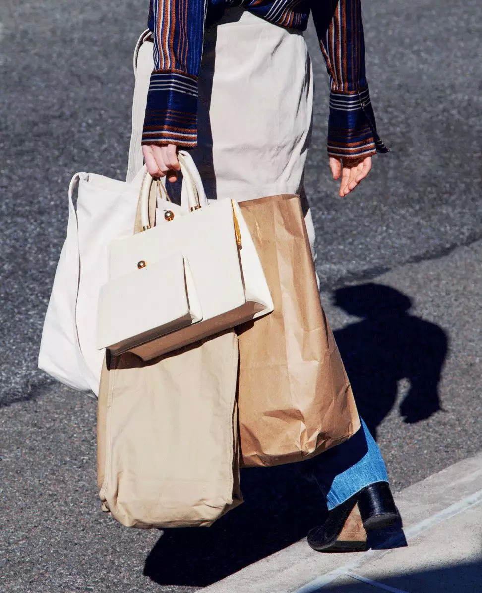 买一送一的背包,买一送一背法