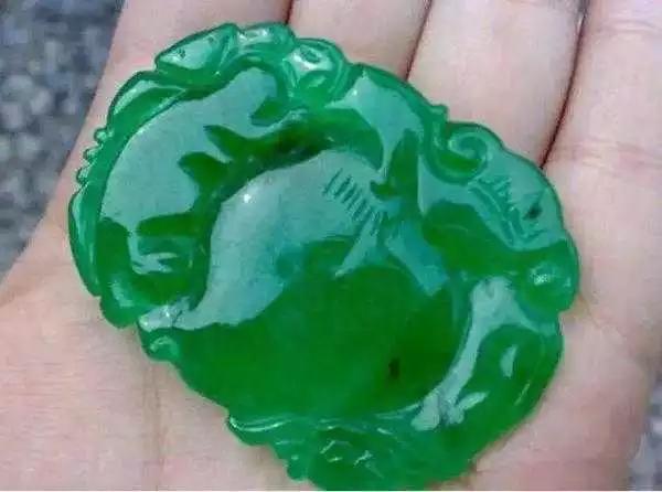 翡翠十大造假手段,白翡翠造假大揭秘