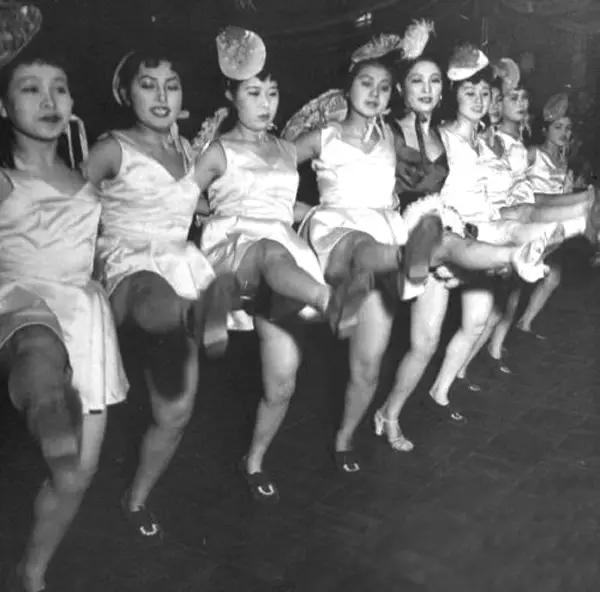 老上海百乐门舞厅视频,民国时期老上海百乐门舞厅