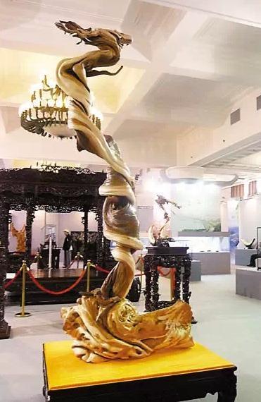 史上最贵的木雕龙标价9.38亿，还有哪些天价文玩你不曾见过？