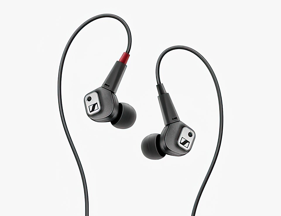 动圈耳机11mm和13mm哪个好,耳机13mm动圈和10mm哪个好