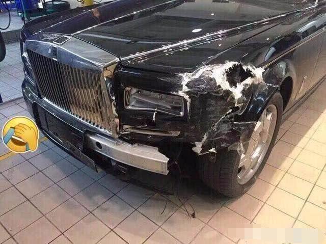 买劳斯莱斯跑婚车多久能回本,买个二手劳斯莱斯跑婚车划算吗